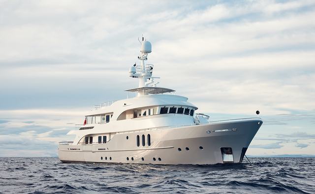 Beluga yacht charter Moonen Motor Yacht
                        