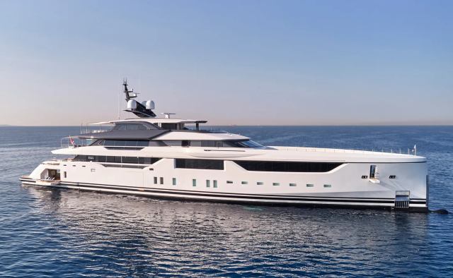 Malia Yacht Charter in Mustique