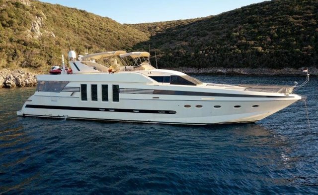 Marshall yacht charter Posillipo Motor Yacht
                        