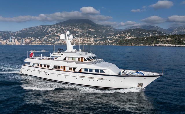 Synthesis 66 Yacht Charter in Antiparos