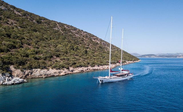 That's Amore Yacht Charter in Greece