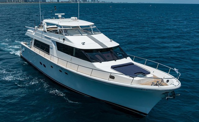 Jule yacht charter Westport Yachts Motor Yacht