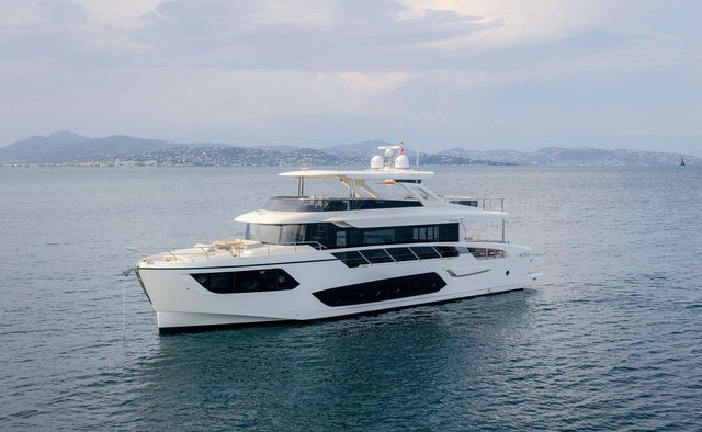 Semela Yacht Charter in Amalfi Coast