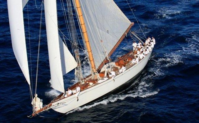 Moonbeam IV yacht charter William Fife & Sons Sail Yacht
                        