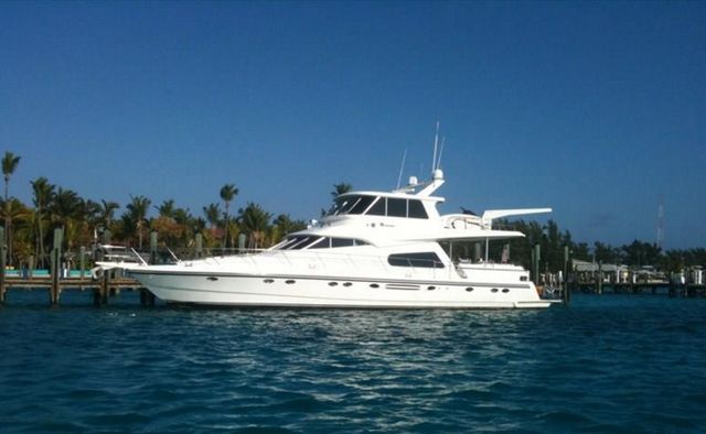 Charmer Yacht Charter in Florida