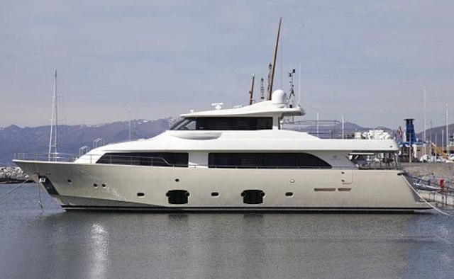 Ulyssia yacht charter Custom Line Motor Yacht
