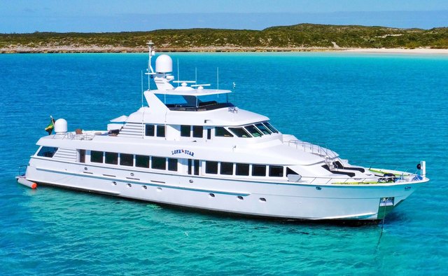 Lone Star Yacht Charter in Eleuthera