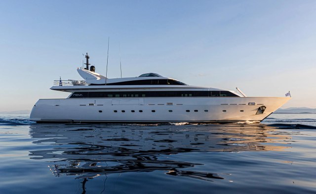 Nova Yacht Charter in Mediterranean