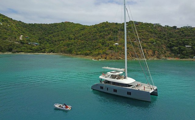 Seaclusion yacht charter Sunreef Yachts Motor/Sailer Yacht
                        