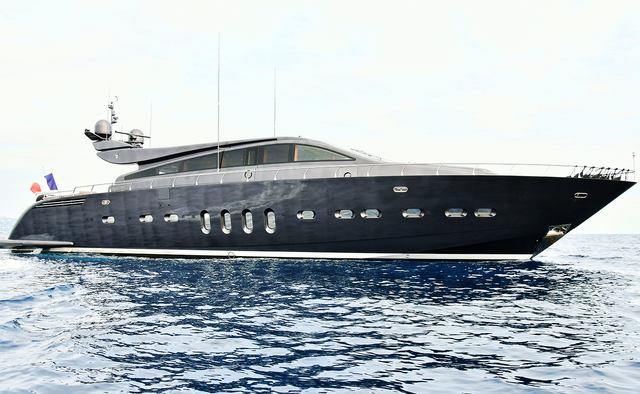 Dark Knight yacht charter Leopard Motor Yacht
                        