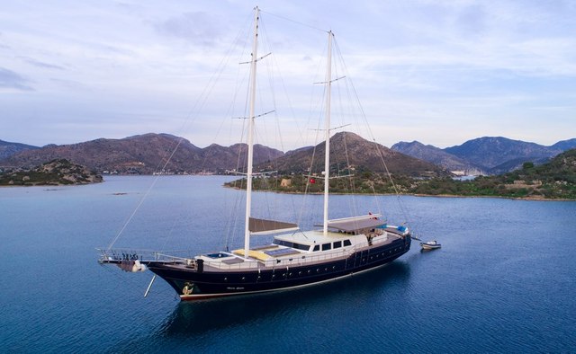 Nevra Queen Yacht Charter in Hydra