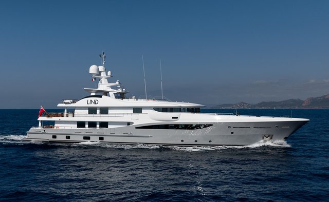 Lind Yacht Charter in Monaco