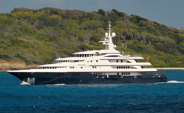 Freedom Yacht Charter in Monaco