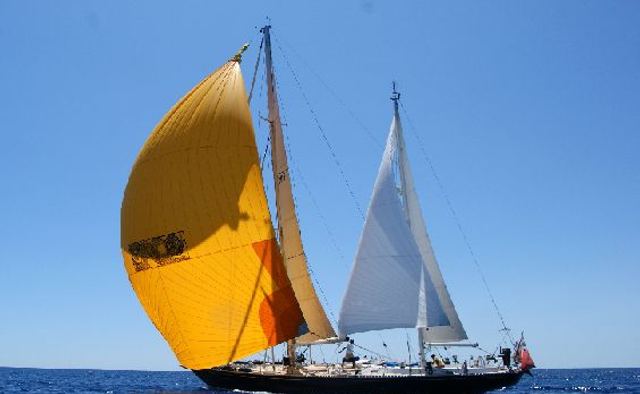 Tangaroa Yacht Charter in Datça