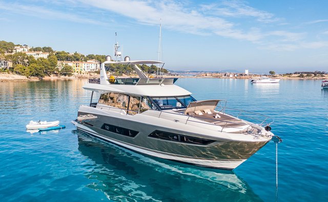 Bluem Yacht Charter in Menorca