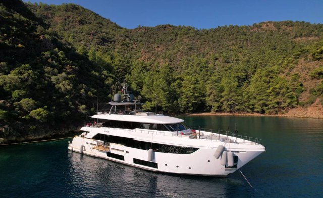 Nomad Yacht Charter in St Jean Cap Ferrat