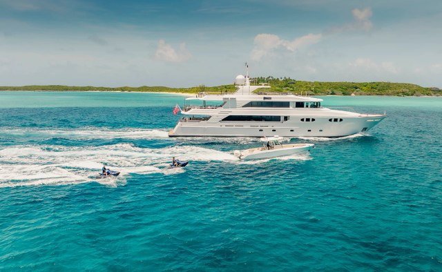 Lucy Yacht Charter in St Lucia
