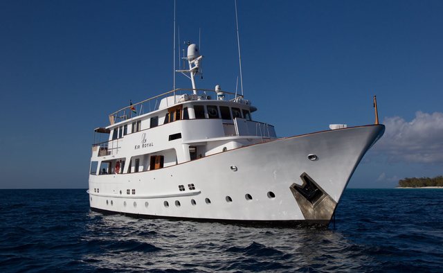 Le Kir Royal yacht charter Van Den Akken Motor Yacht
                        