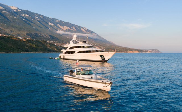 The Star Yacht Charter in Santorini