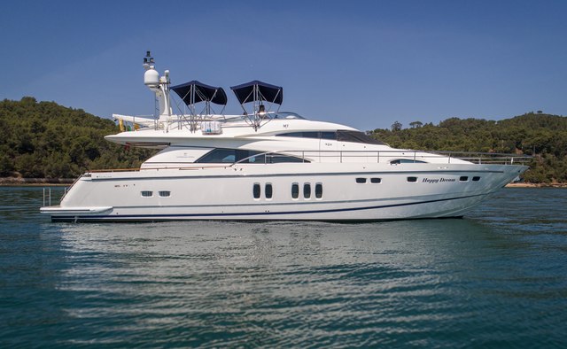 Happy Dream yacht charter Fairline Motor Yacht
