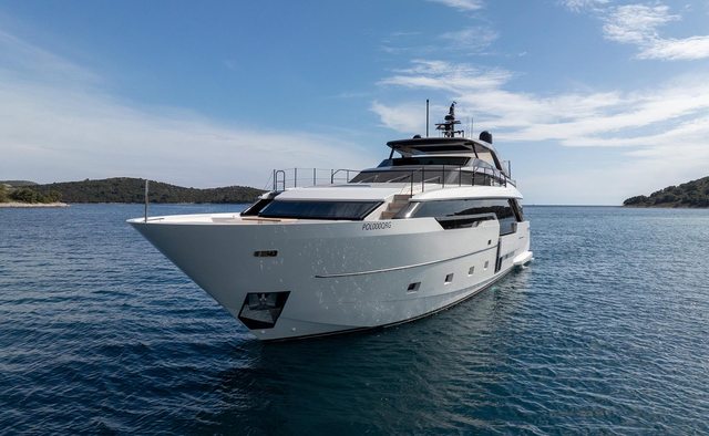 Destino Yacht Charter in Lastovo Island