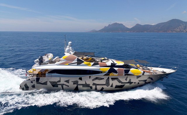 Quantum Yacht Charter in Calvi