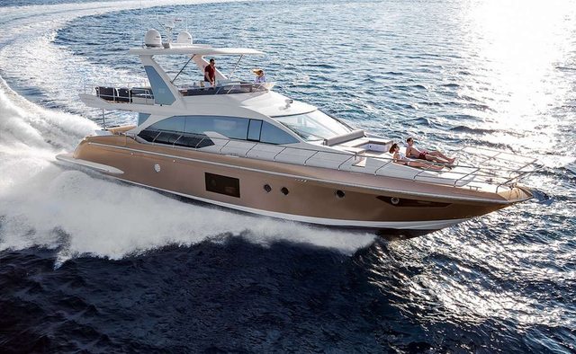 Mozz Yacht Charter in Eleuthera 