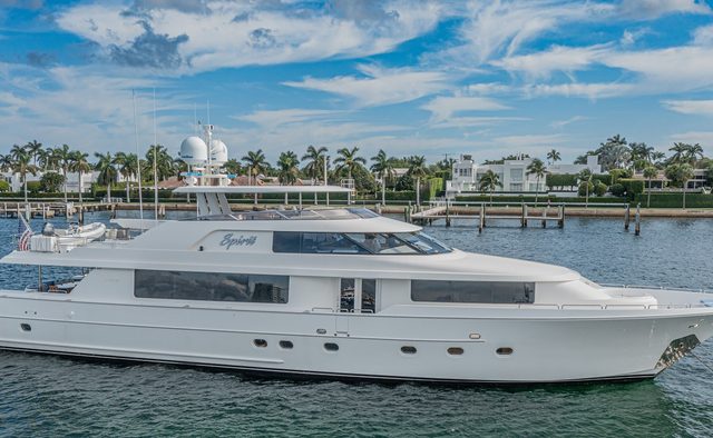 Spirit yacht charter Westport Yachts Motor Yacht
                        