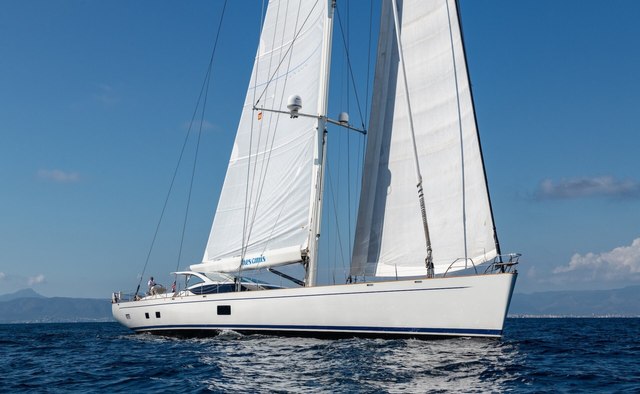 Mes Amis Yacht Charter in Windward Islands