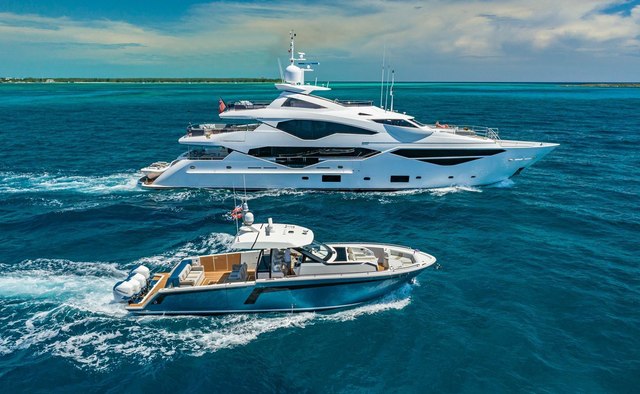 TC yacht charter Sunseeker Motor Yacht
                        