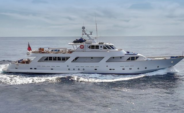 Ava Yacht Charter in Sicily