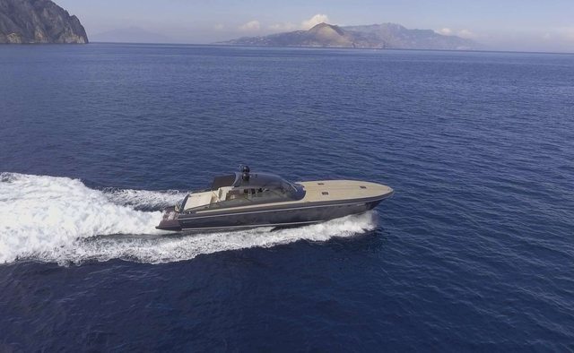 Blue Mamba yacht charter Itama Motor Yacht
                        