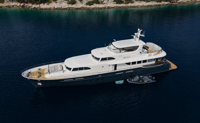 Dream Yacht Charter in Mljet