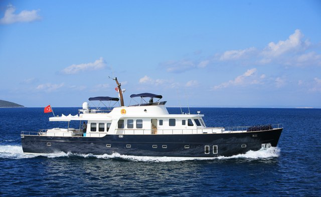 Dali yacht charter Custom Motor Yacht