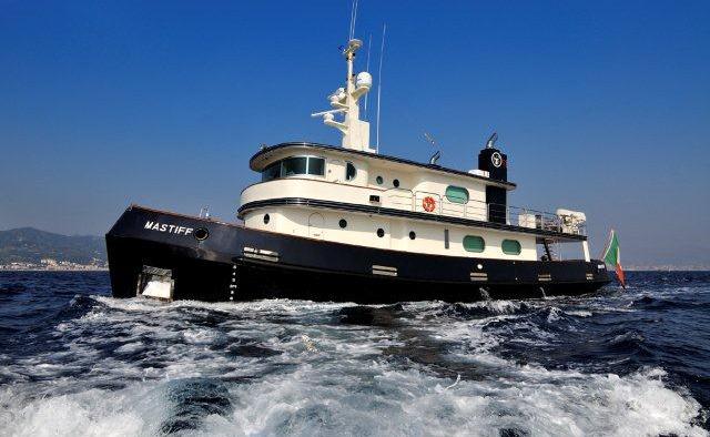 Mastiff yacht charter Appledore Motor Yacht
                        
