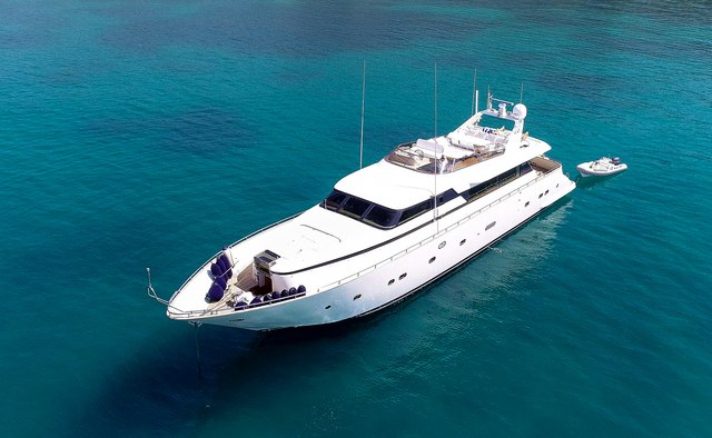 AlanDiNi Yacht Charter in Ionian Islands
