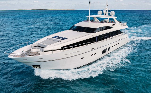 Beachfront II Yacht Charter in Freeport