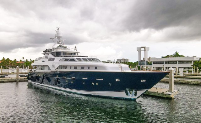 Shalimar yacht charter Benetti Motor Yacht