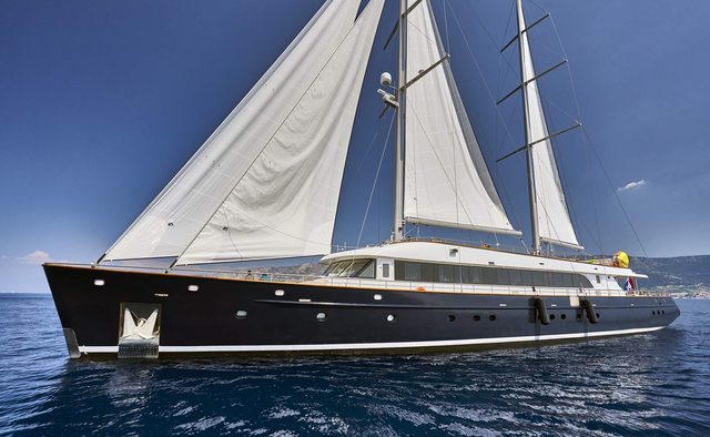 Dalmatino yacht charter Radez Sail Yacht
                        