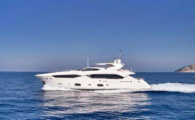 Makani II yacht charter Sunseeker Motor Yacht
                        