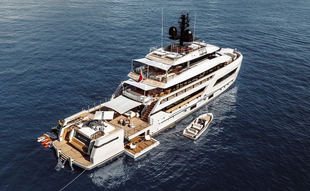 La La Land Yacht Charter in St Vincent and the Grenadines