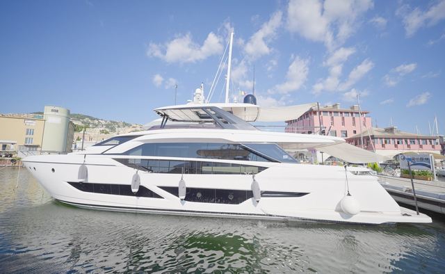 Asmara Yacht Charter in Bonifacio