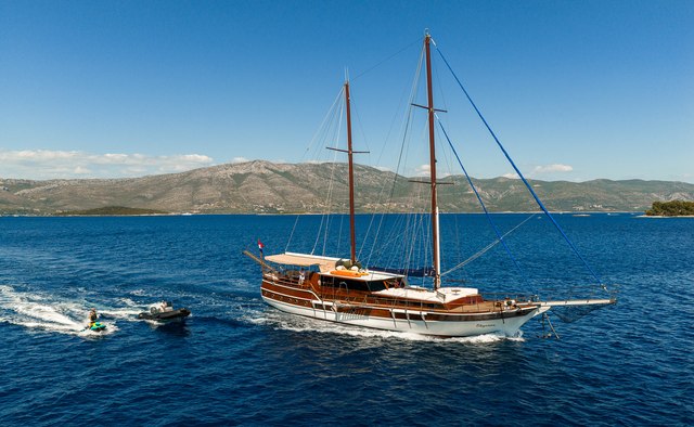 Eleganza Yacht Charter in Lastovo Island