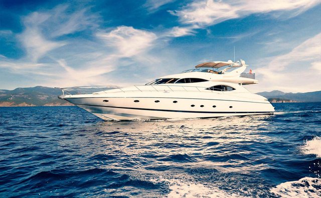 Felicity Yacht Charter in Istanbul