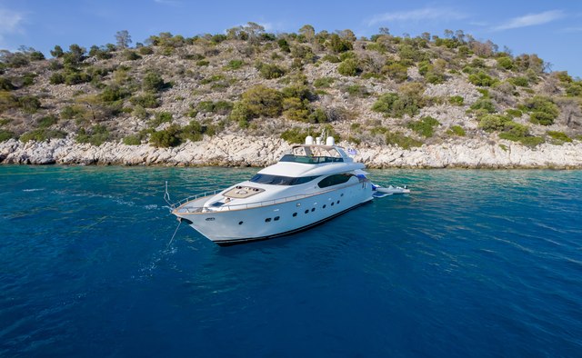 Cookie Yacht Charter in Greece
