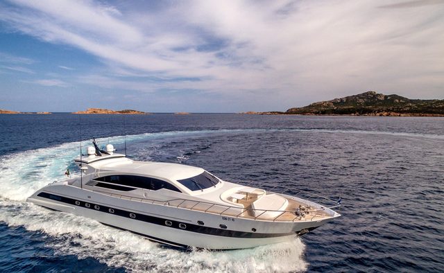 JaJaRo yacht charter Tecnomar Motor Yacht
                        