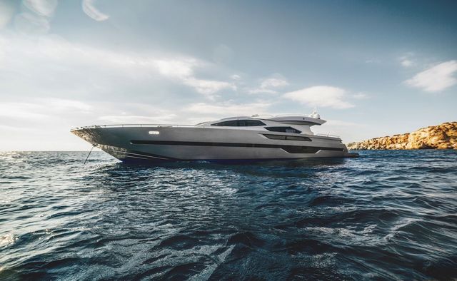 Eleven I Yacht Charter in Greece