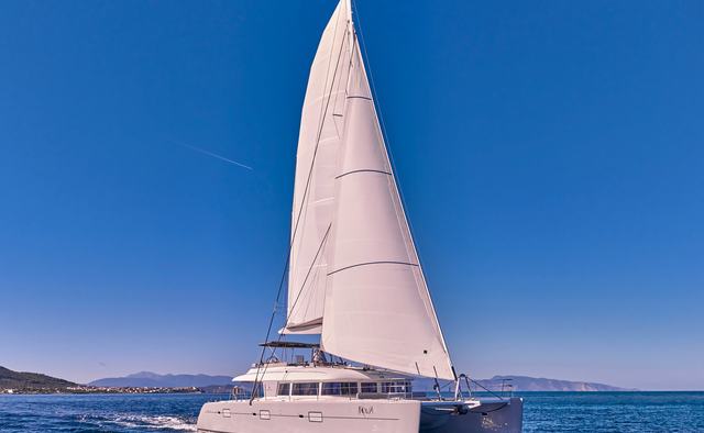 Nova yacht charter Lagoon Motor Yacht