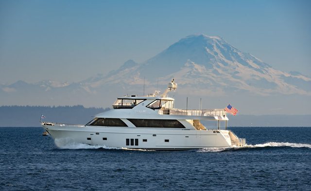 Chillin' Yacht Charter in British Columbia