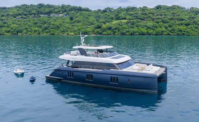 Colibri yacht charter Sunreef Yachts Motor Yacht